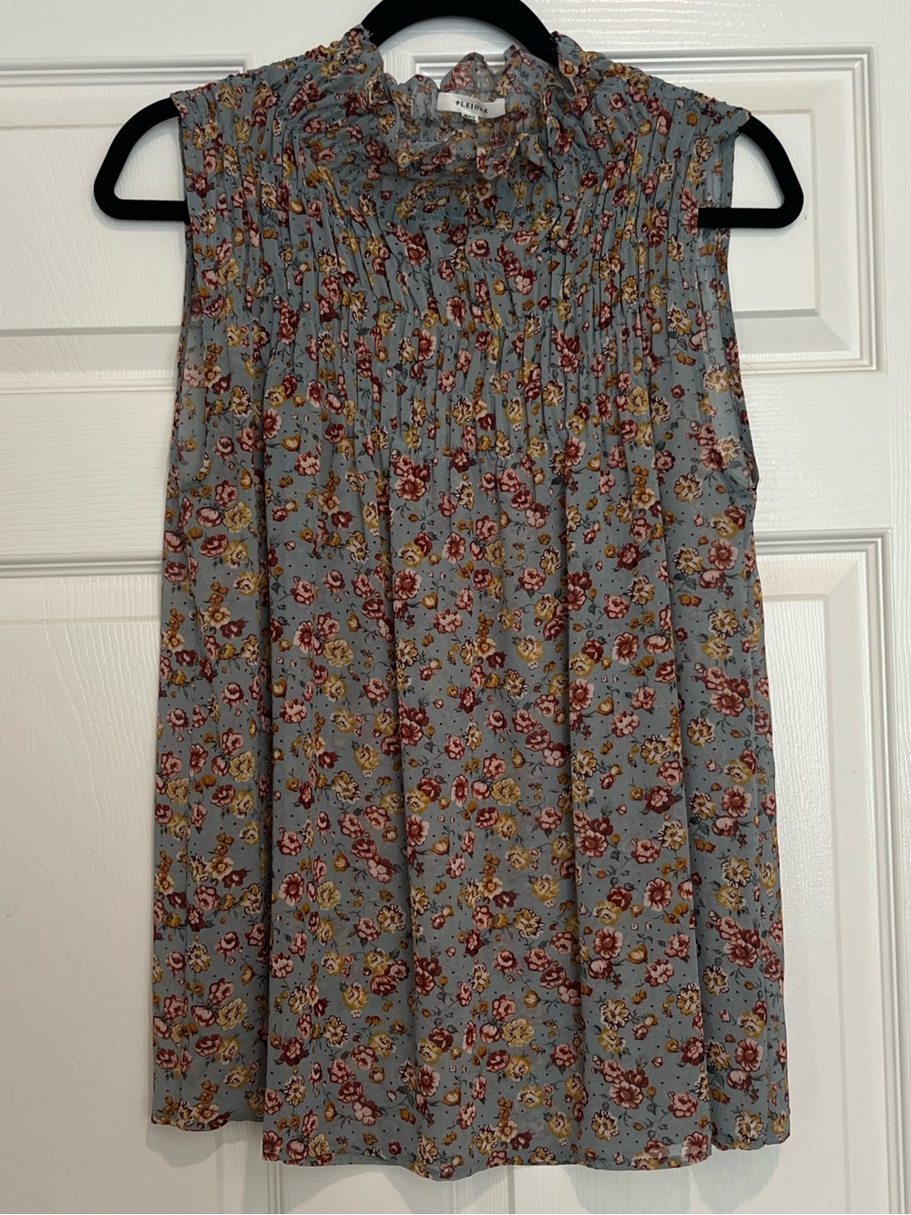 Pleione Light Blue Floral Smocked Neck Sleeveless Top